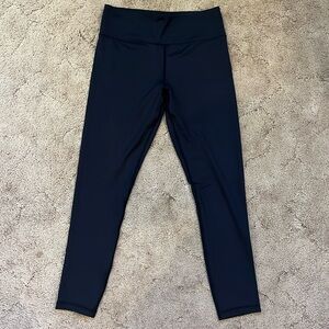 Zyia active sz 6-8 capri leggings. No slip waistband